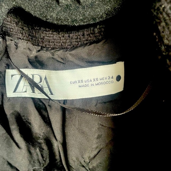 Zara Black Tweed Blazer With Gold Buttons Size XS - Picture 2 of 4